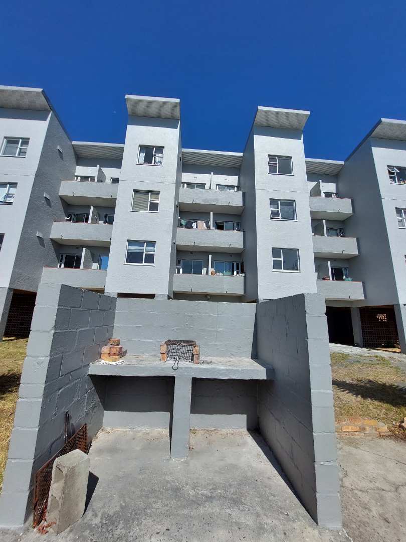 1 Bedroom Property for Sale in Camps Bay Western Cape